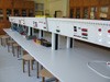 Laborat�rne stoly VarioLab+ skvalit�uj� v�u�bu odborn�ch predmetov v Banskej Bystrici